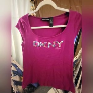 DKNY T-shirt